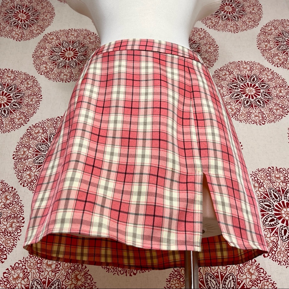 SHEIN Pink Plaid Stretch Mini Skirt Size S 4 6 Ivory Zipper Schoolgirl Preppy